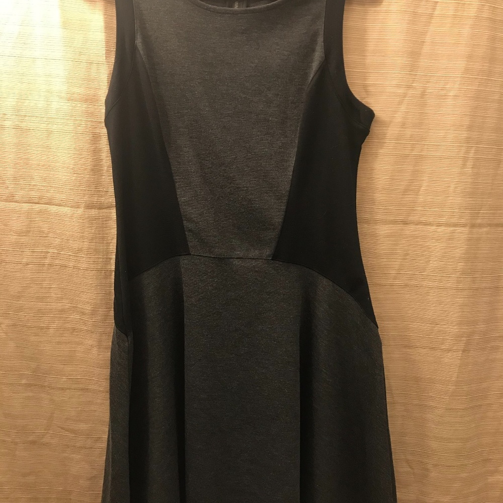Mossimo Gray & Black panel dress Size M